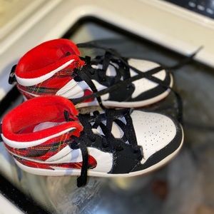 Jordan 1 Size 2